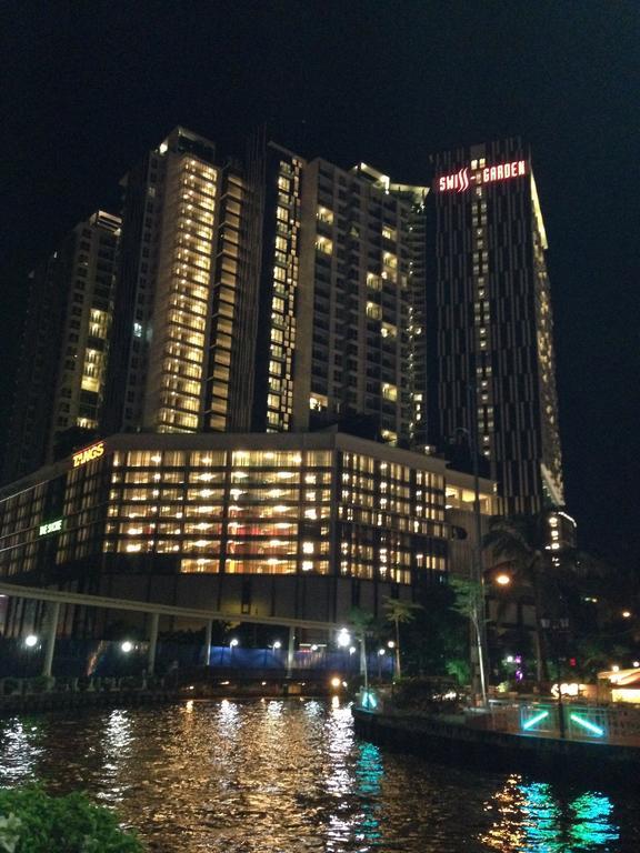 马六甲河放松休闲公寓 Malacca 外观 照片